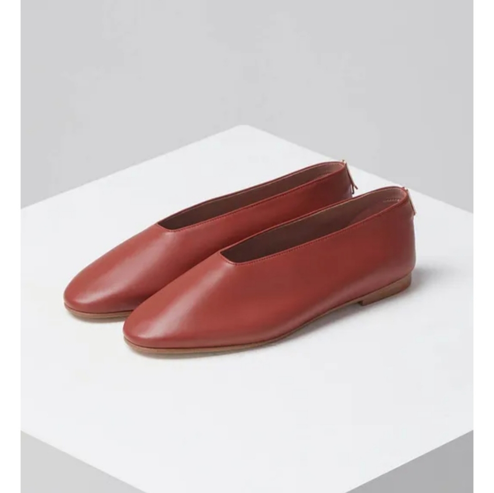 Archivepke Flats Size 7